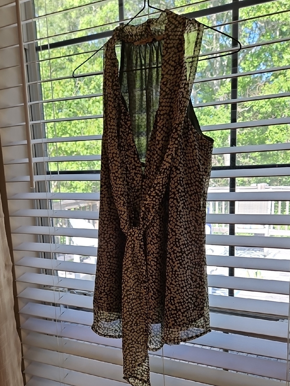 Old Navy Olive Green and White Print Top With Tie-Front